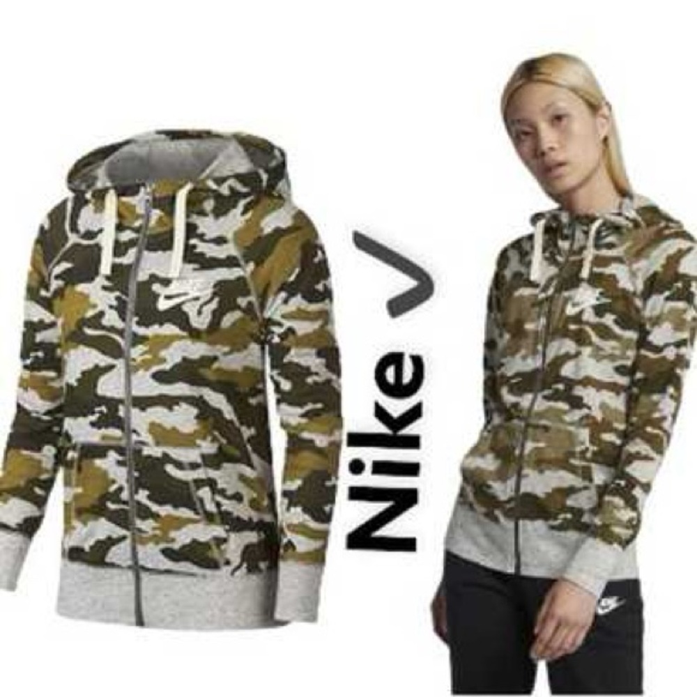 NWOT Nike Full Zip Hoodie Camo Print Sz M